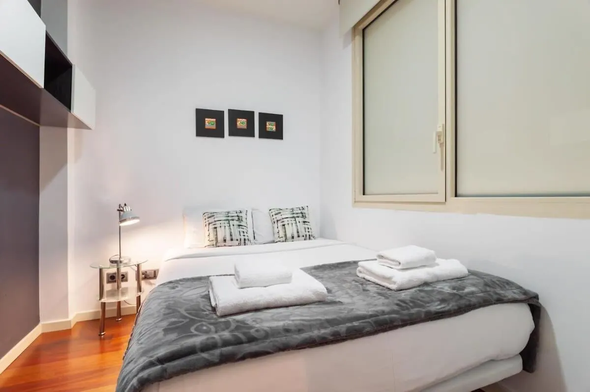 דירה ברצלונה Placa Catalunya Incredible 3Bedroom Duplex With Balcony