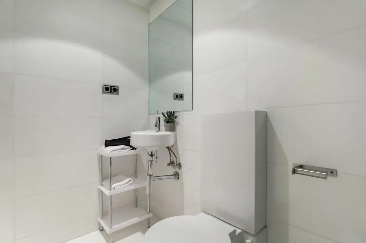 דירה ברצלונה Placa Catalunya Incredible 3Bedroom Duplex With Balcony