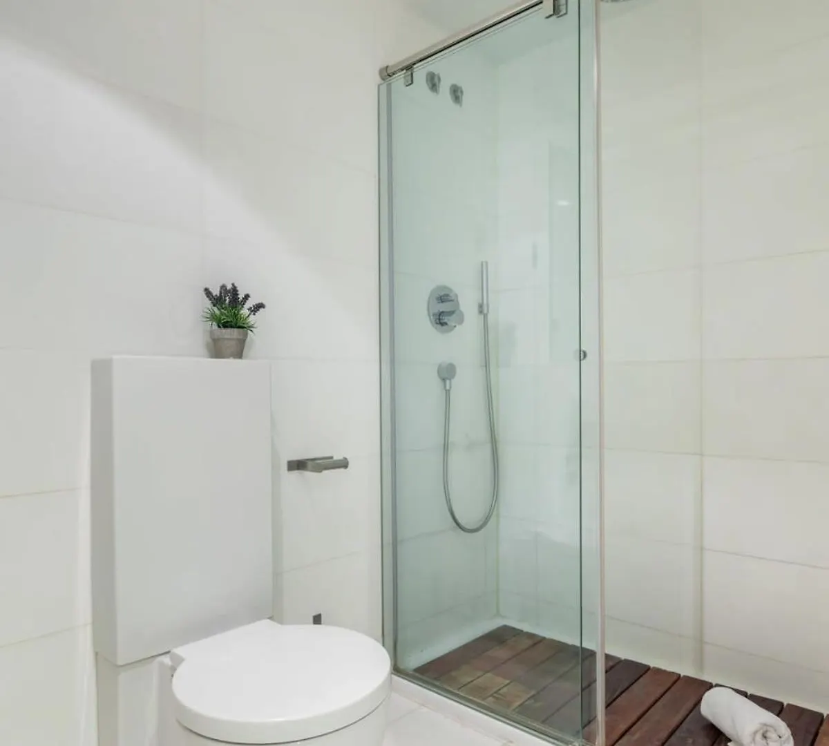 Placa Catalunya 3Bedroom Duplex With Balcony 0*, Barcelona